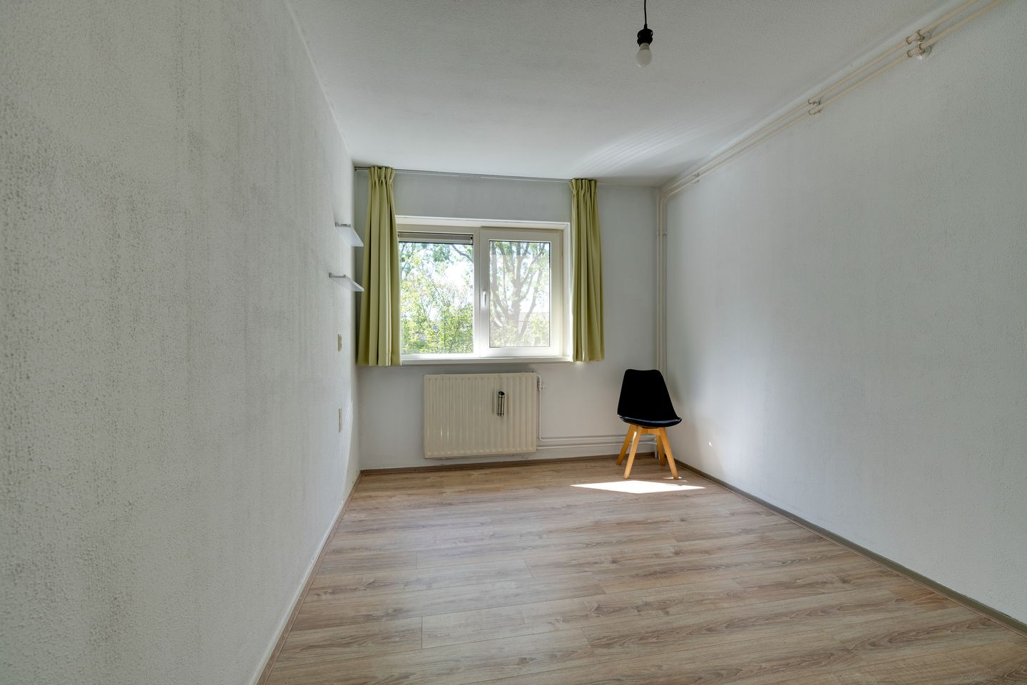 Photo 35 of Bunderstraat 54