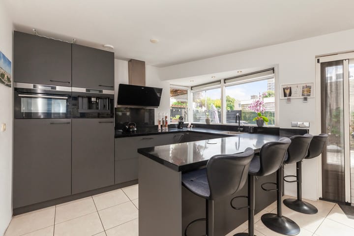 Foto 3 van Gustav Stresemannring 11