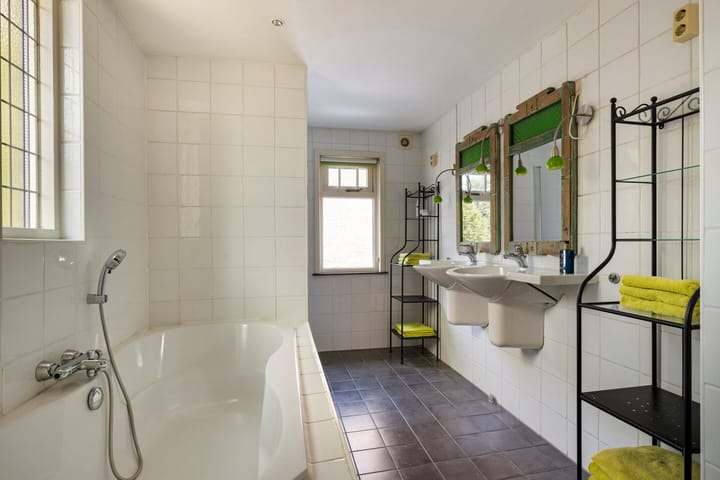 Foto 31 van Frederik Hendriklaan 86