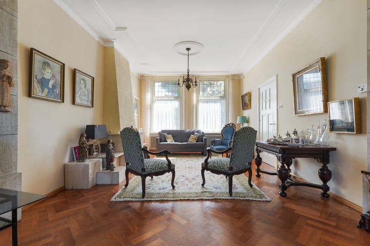 Foto 18 van Raadhuisstraat 11