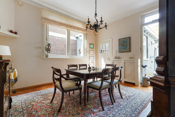 Foto 26 van Raadhuisstraat 11