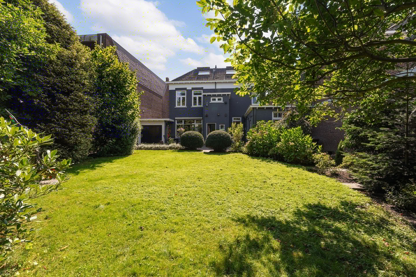 Foto 55 van Raadhuisstraat 11