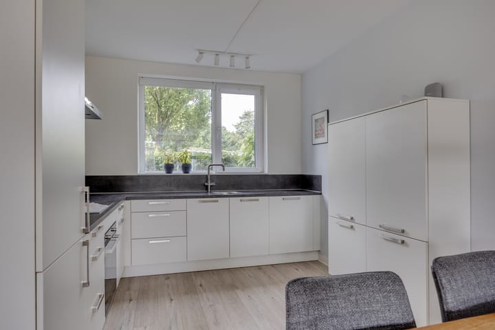 Foto 10 van Planetenlaan 77