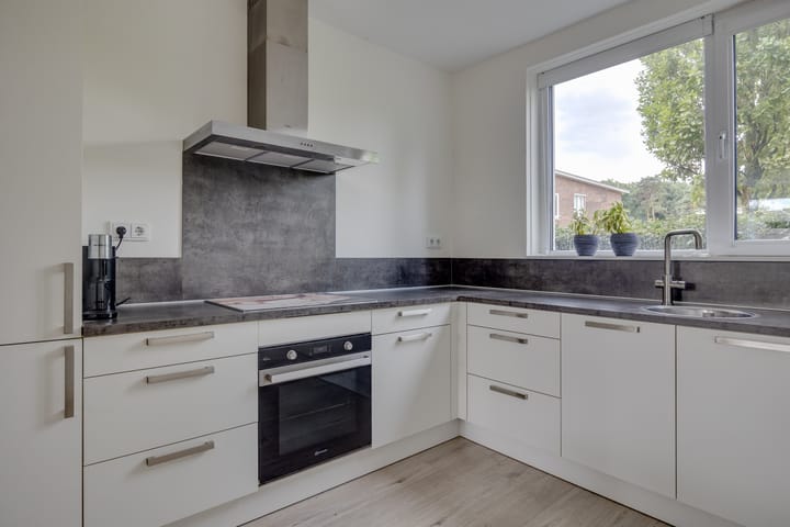 Foto 11 van Planetenlaan 77