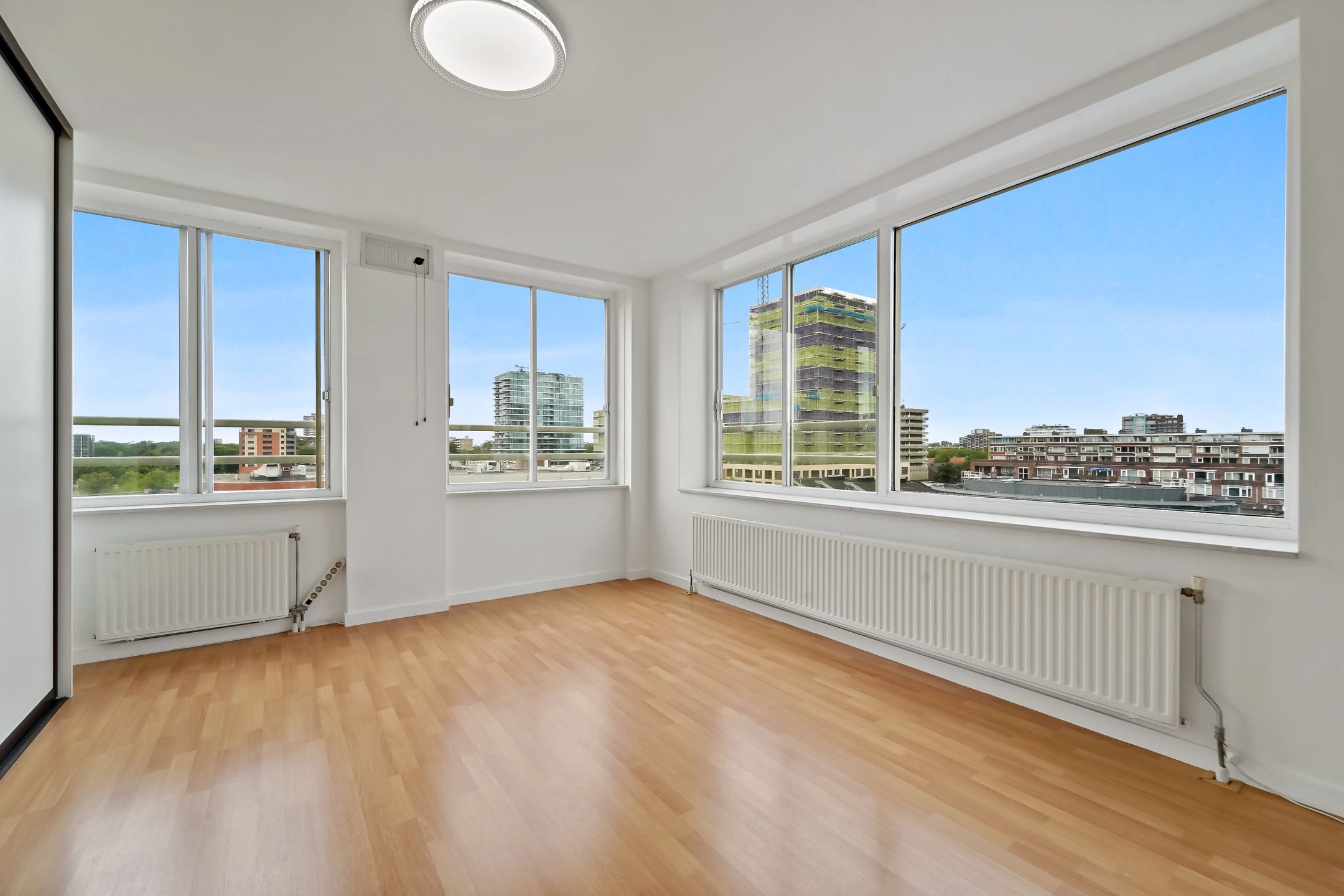 Photo 3 of Bogaardplein 70