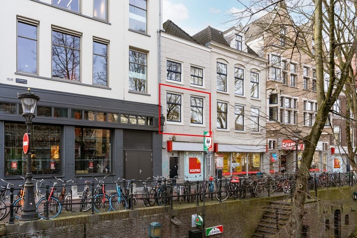 Photo 2 of Oudegracht 77-A