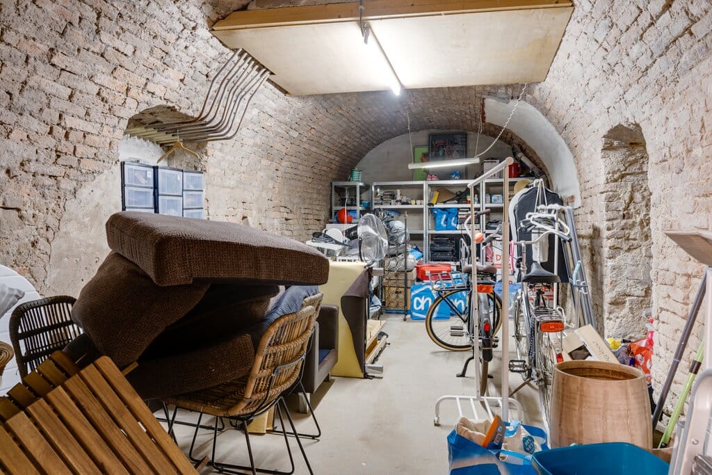 Photo 12 of Oudegracht 77-A