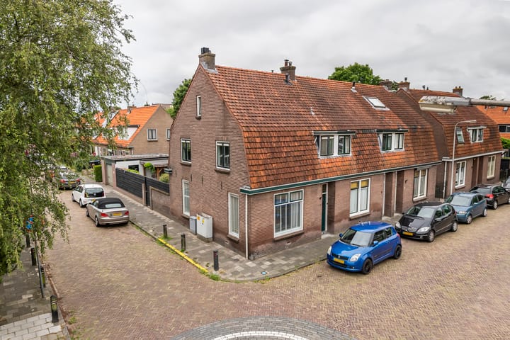 Foto 51 van Generaal Pironstraat 10