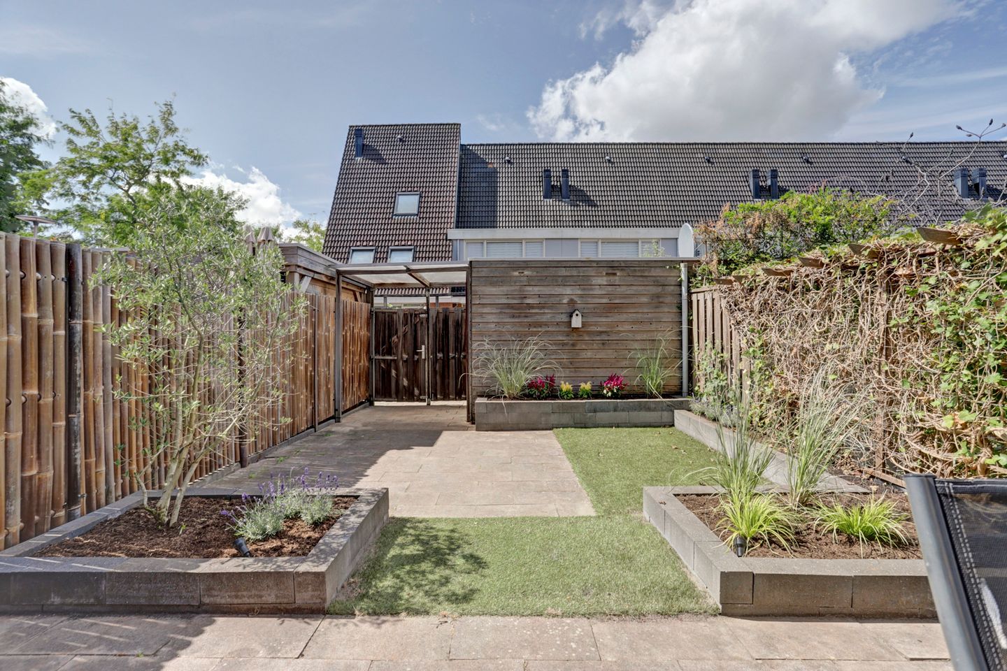 Foto 25 van Perengaarde 52