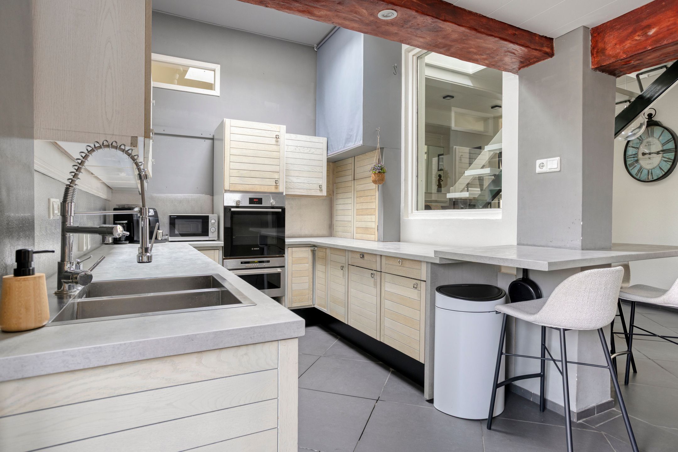 Photo 9 of Zuid-Westsingel 202-A