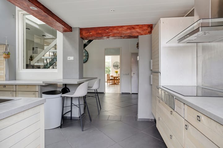 Foto 12 van Zuid-Westsingel 202-A