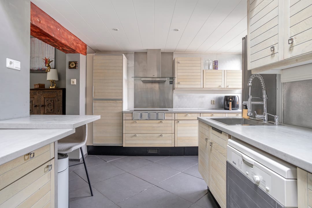 Photo 13 of Zuid-Westsingel 202-A