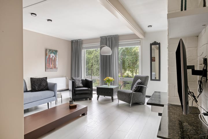 Foto 21 van Zuid-Westsingel 202-A