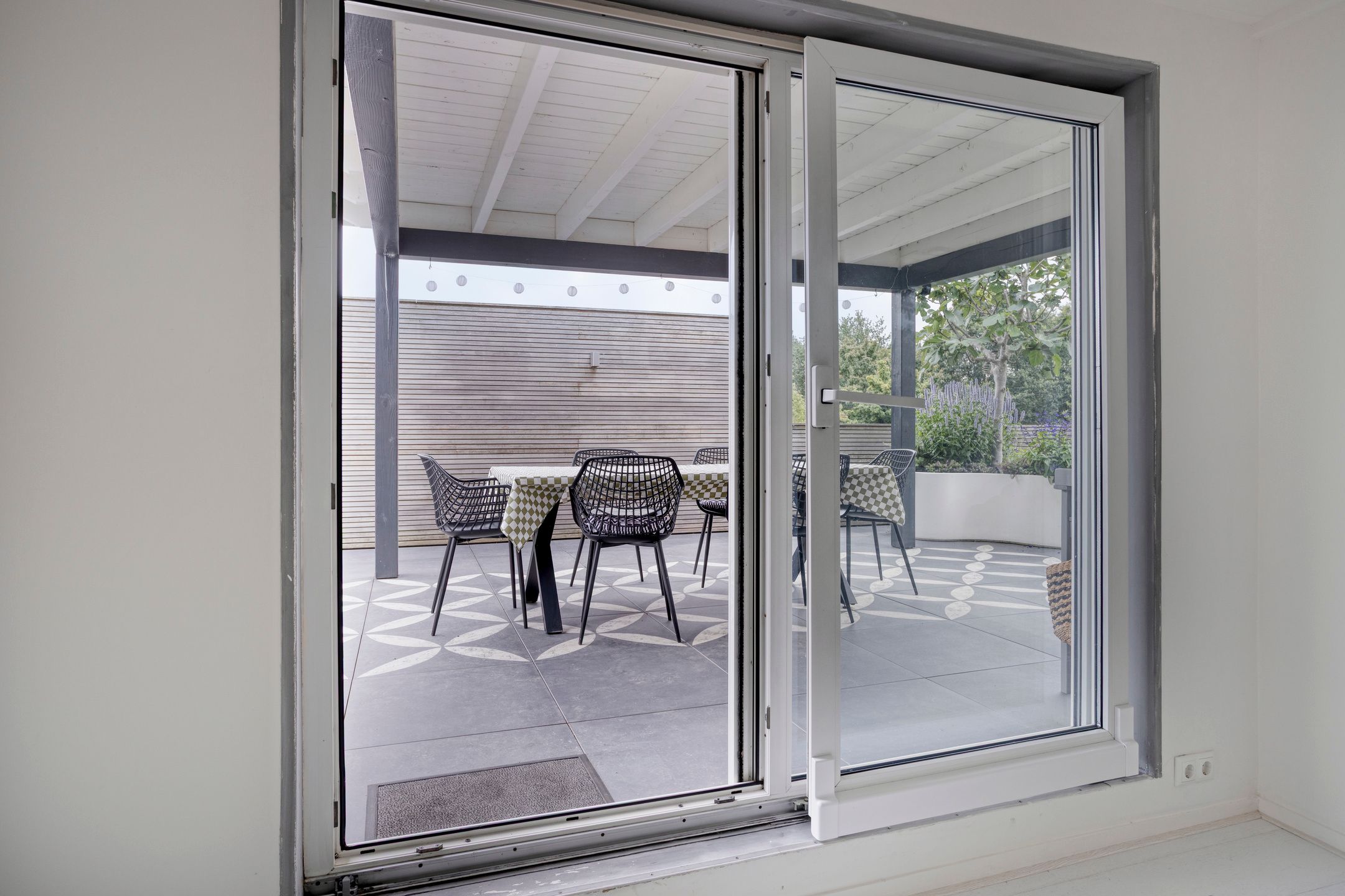 Photo 45 of Zuid-Westsingel 202-A