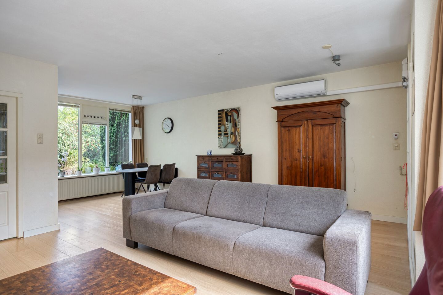 Foto 10 van Karos 17