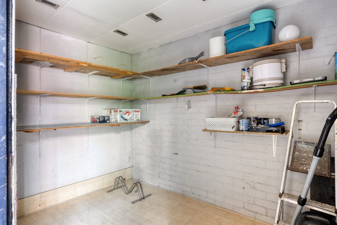 Foto 32 van Karos 17