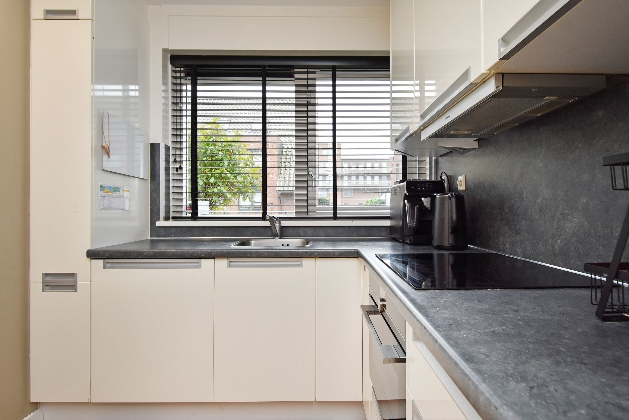 Foto 3 van Alstroemeriastraat 14