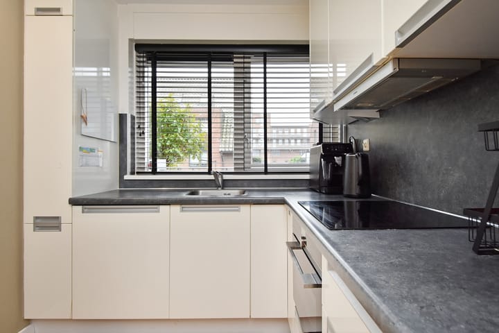 Foto 3 van Alstroemeriastraat 14