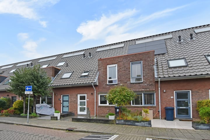 Foto 5 van Alstroemeriastraat 14