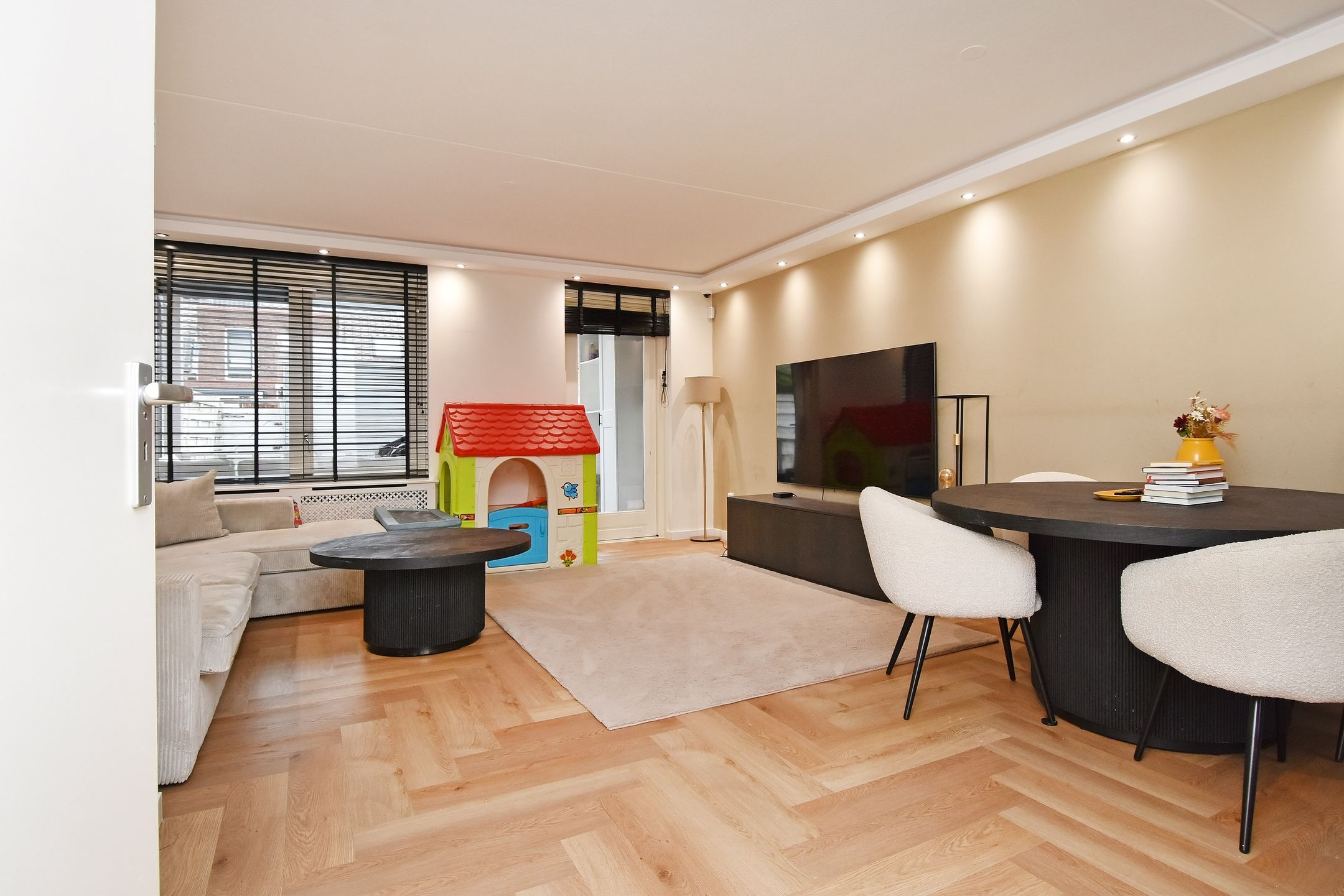 Foto 9 van Alstroemeriastraat 14