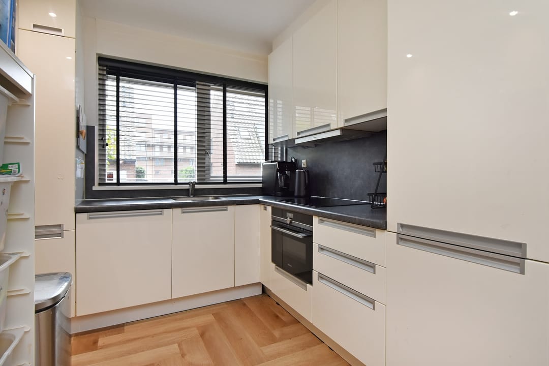 Foto 13 van Alstroemeriastraat 14