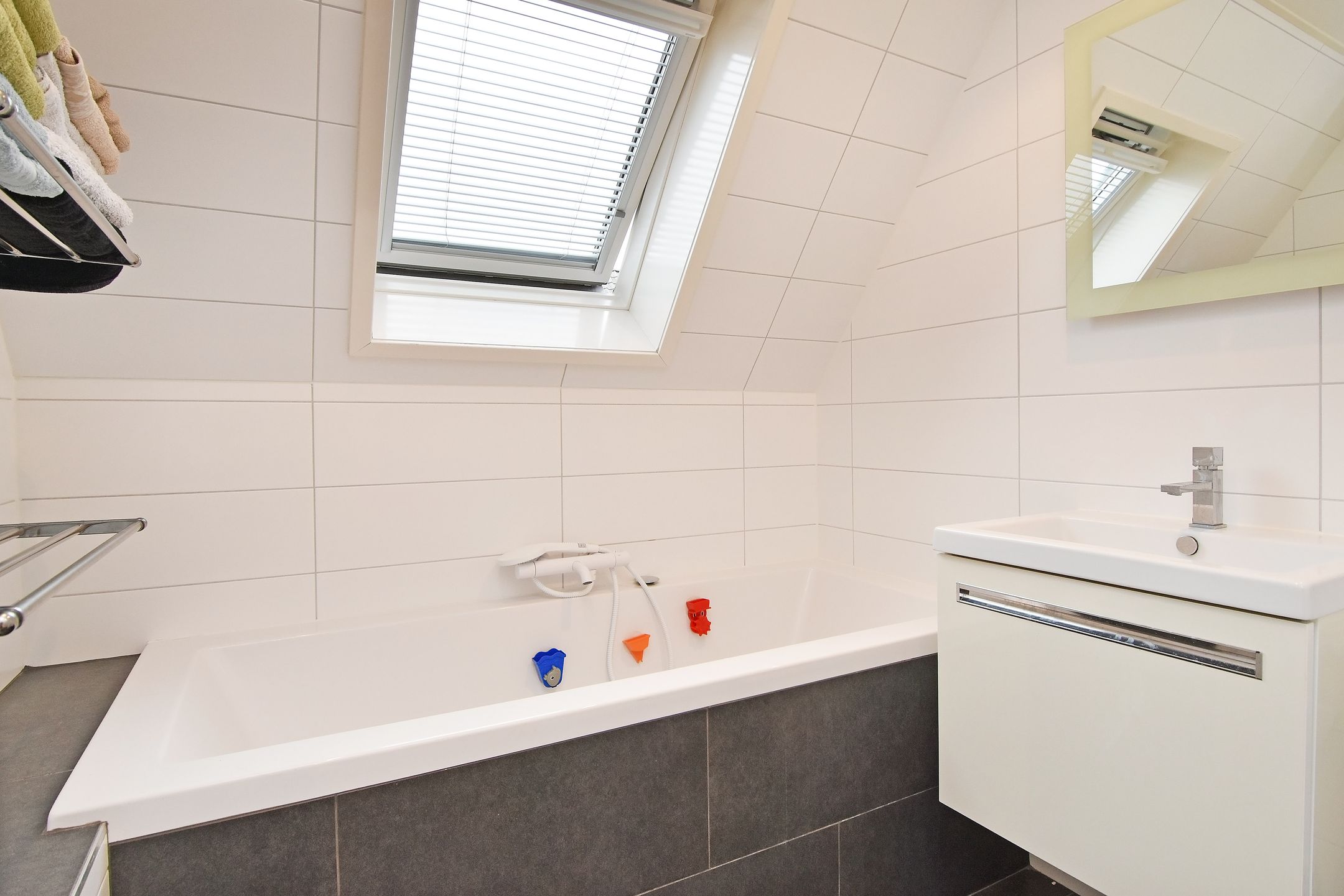 Foto 27 van Alstroemeriastraat 14