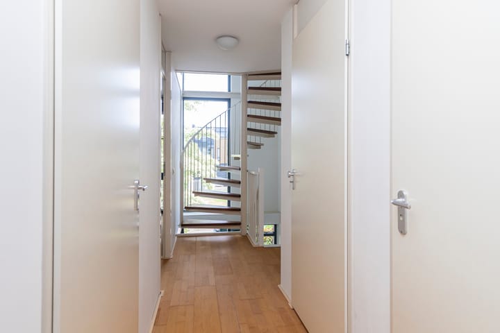 Foto 27 van Ipenrodeplantsoen 17