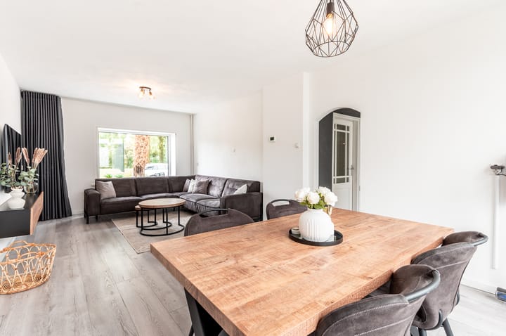 Foto 13 van Valeriuslaan 10