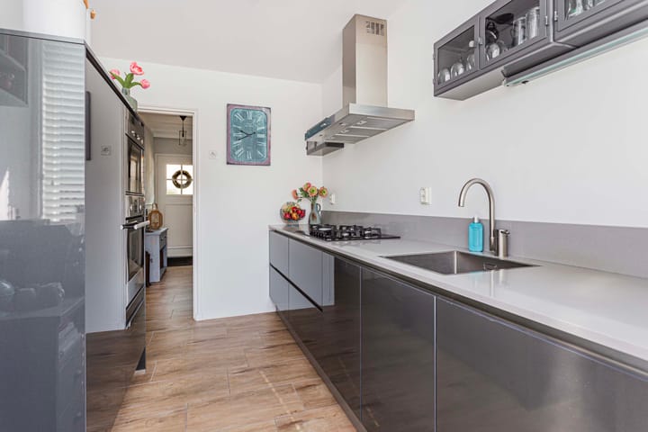 Foto 13 van C. van Leeuwenstraat 5