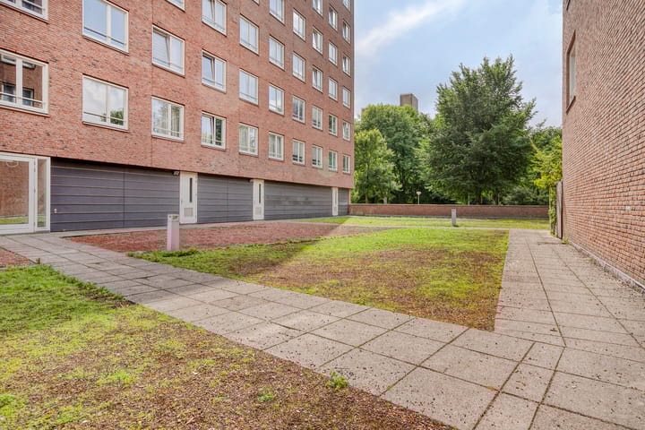 Foto 29 van Evertsweertplantsoen 40