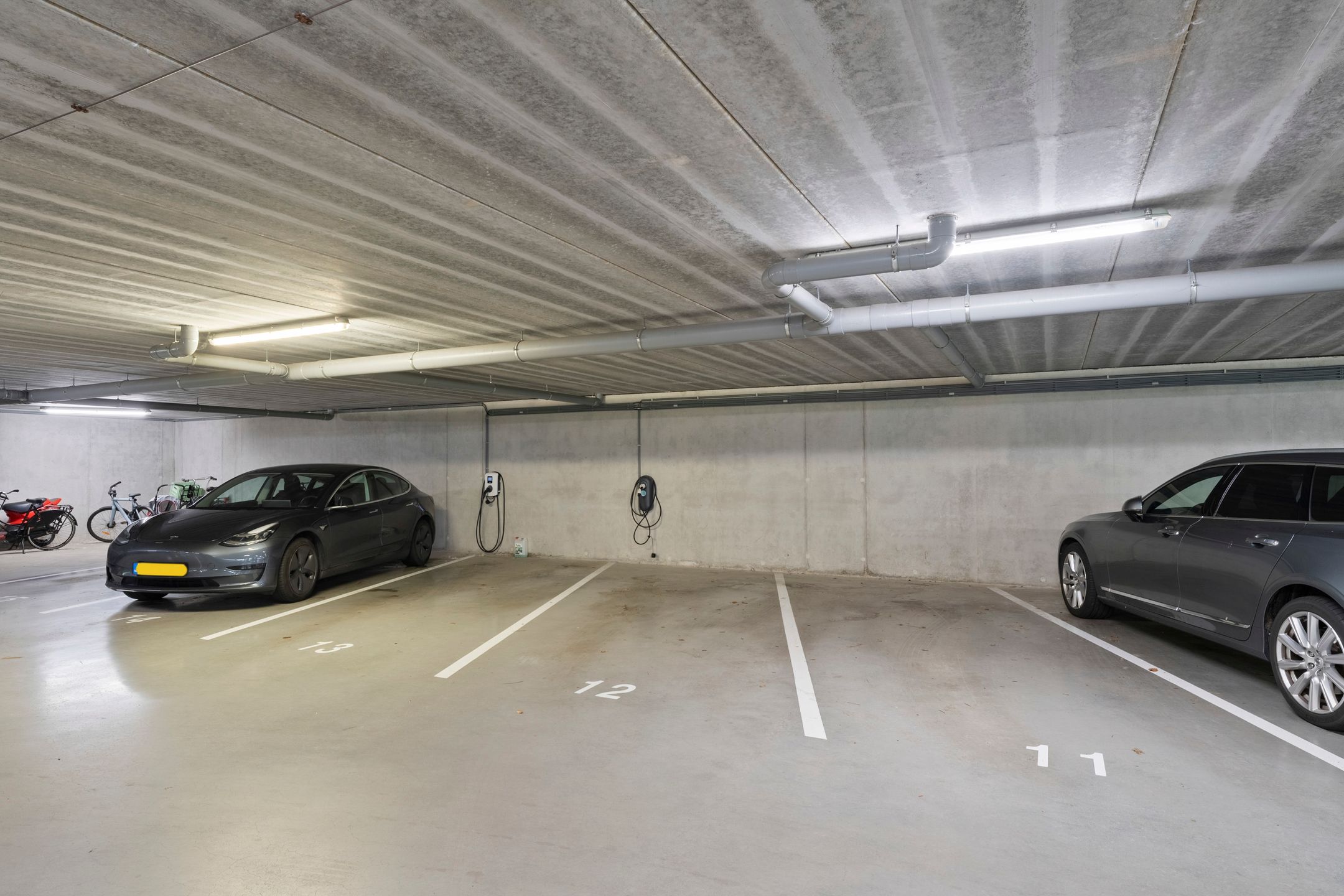 Foto 33 van Pieter van Musschenbroekstraat 19