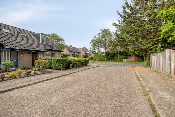 Foto 7 van Moenenstraat 3