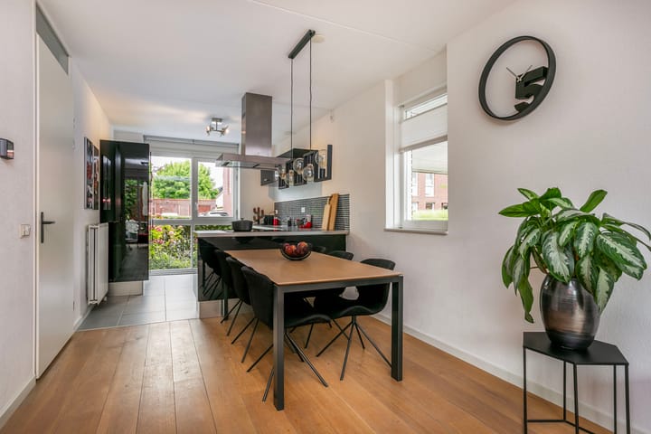 Foto 6 van Bakemastraat 81