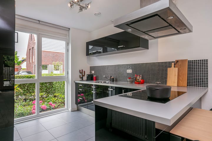 Foto 7 van Bakemastraat 81