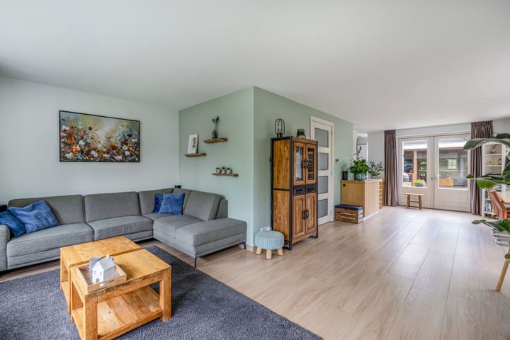 Foto 11 van James Wattsingel 13