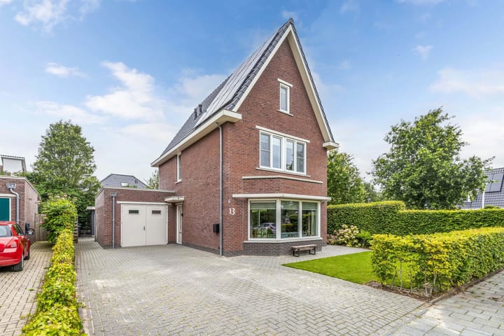 Foto 58 van James Wattsingel 13