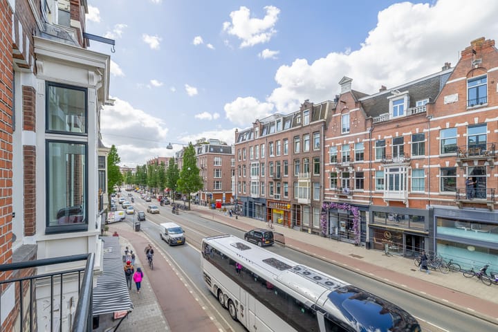 Foto 3 van Van Baerlestraat 43-1