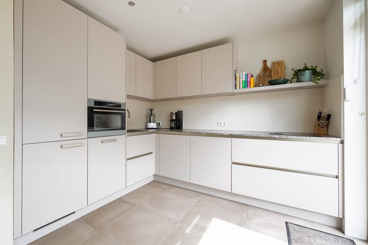 Foto 8 van Emmalaan 66