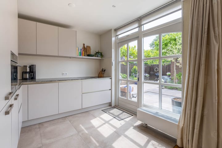 Foto 9 van Emmalaan 66