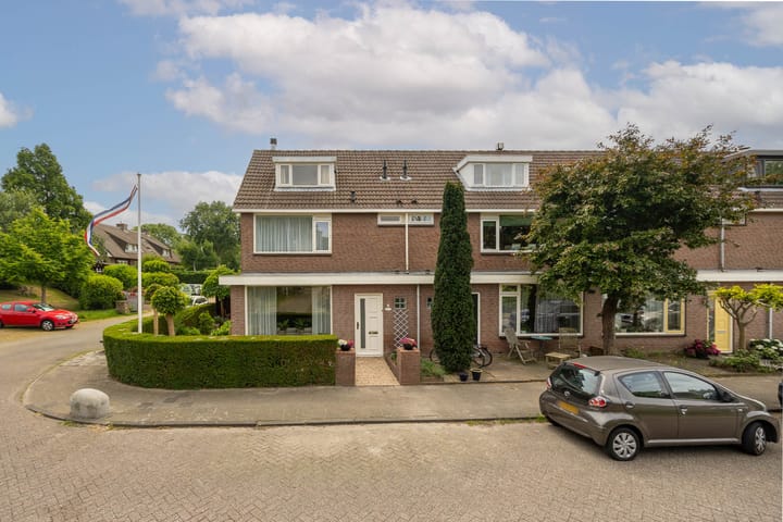 Foto 29 van Emmalaan 66