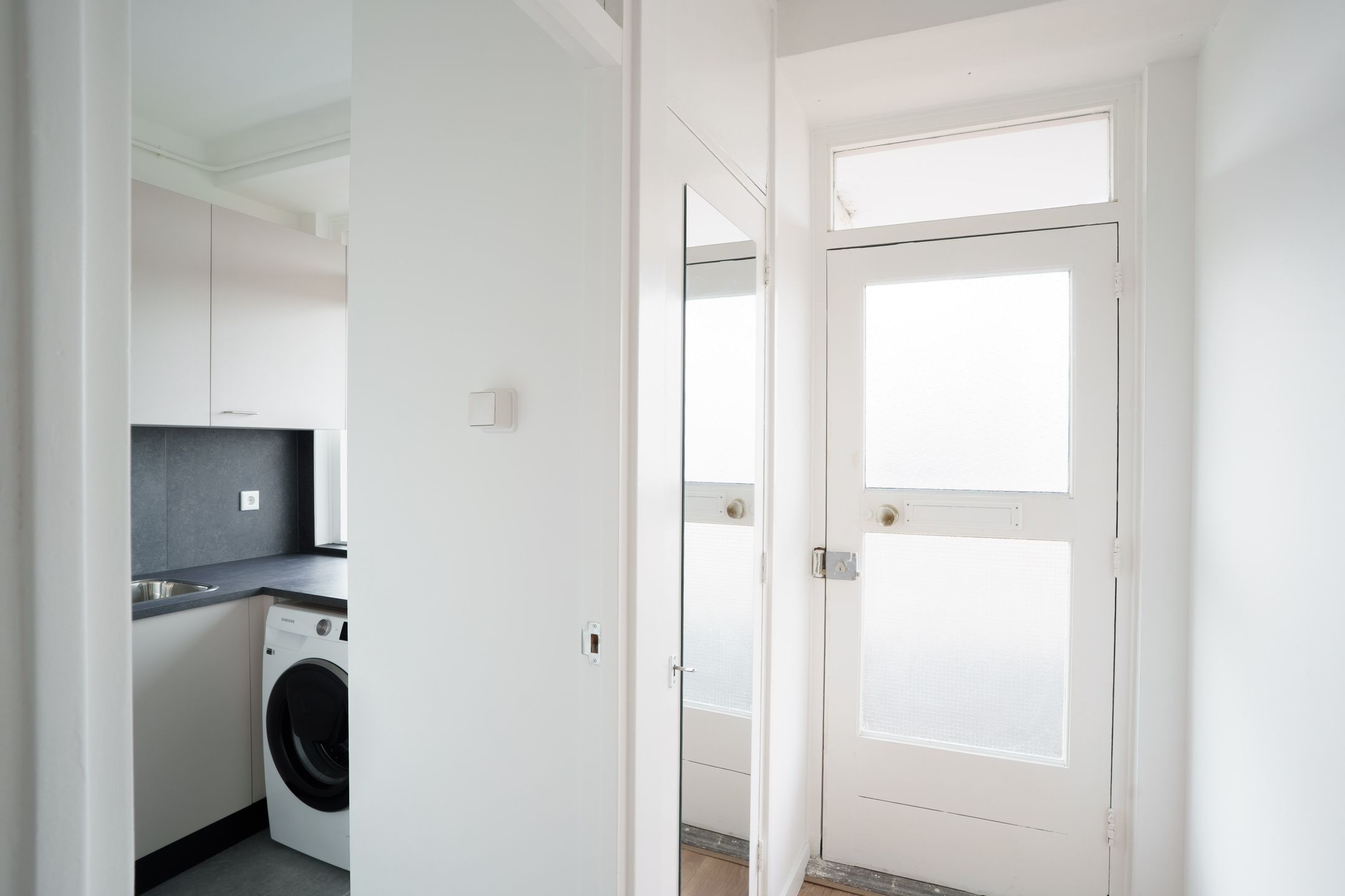 Photo 6 of Van Adrichemstraat 111