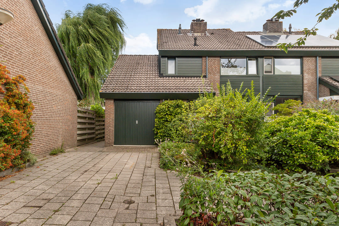 Photo 2 of Zwaluwenburg 15