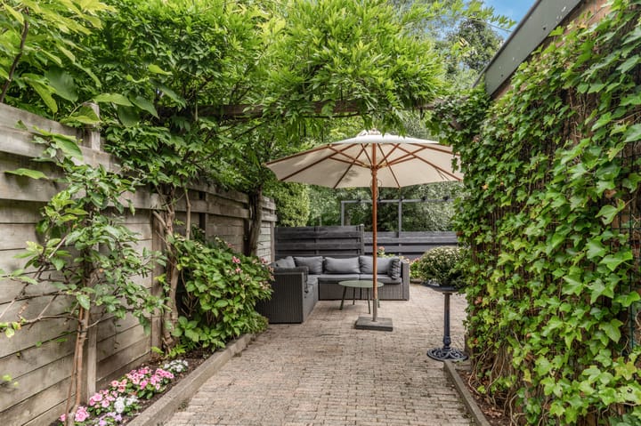 Foto 24 van Van den Berghlaan 407