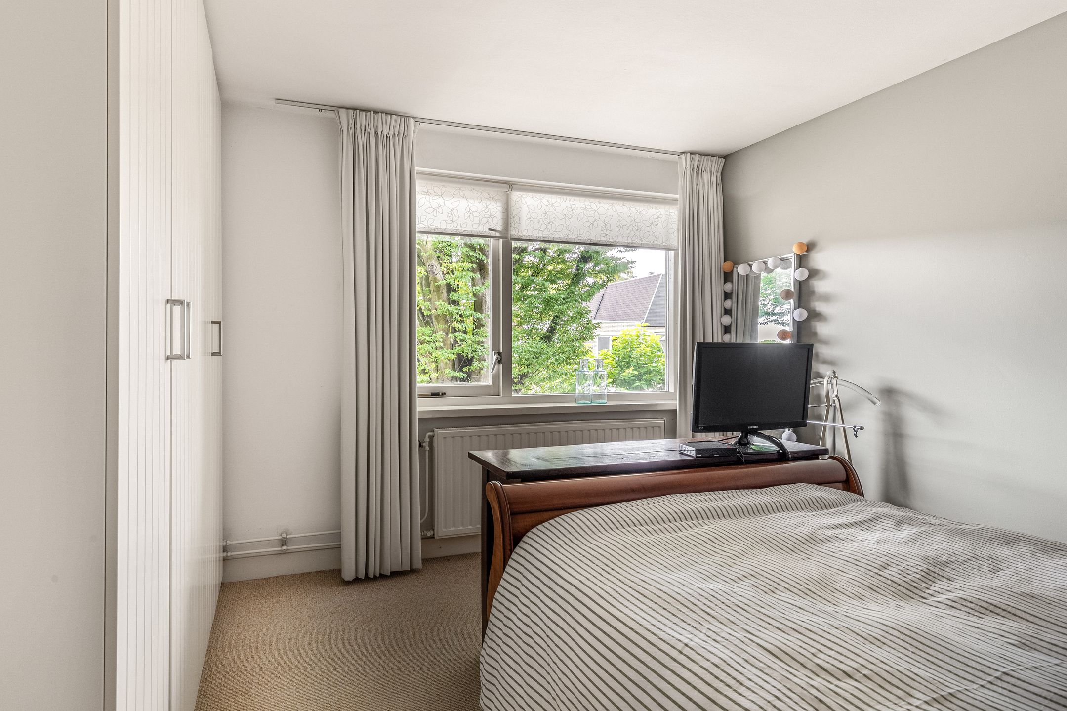 Foto 27 van Van den Berghlaan 407