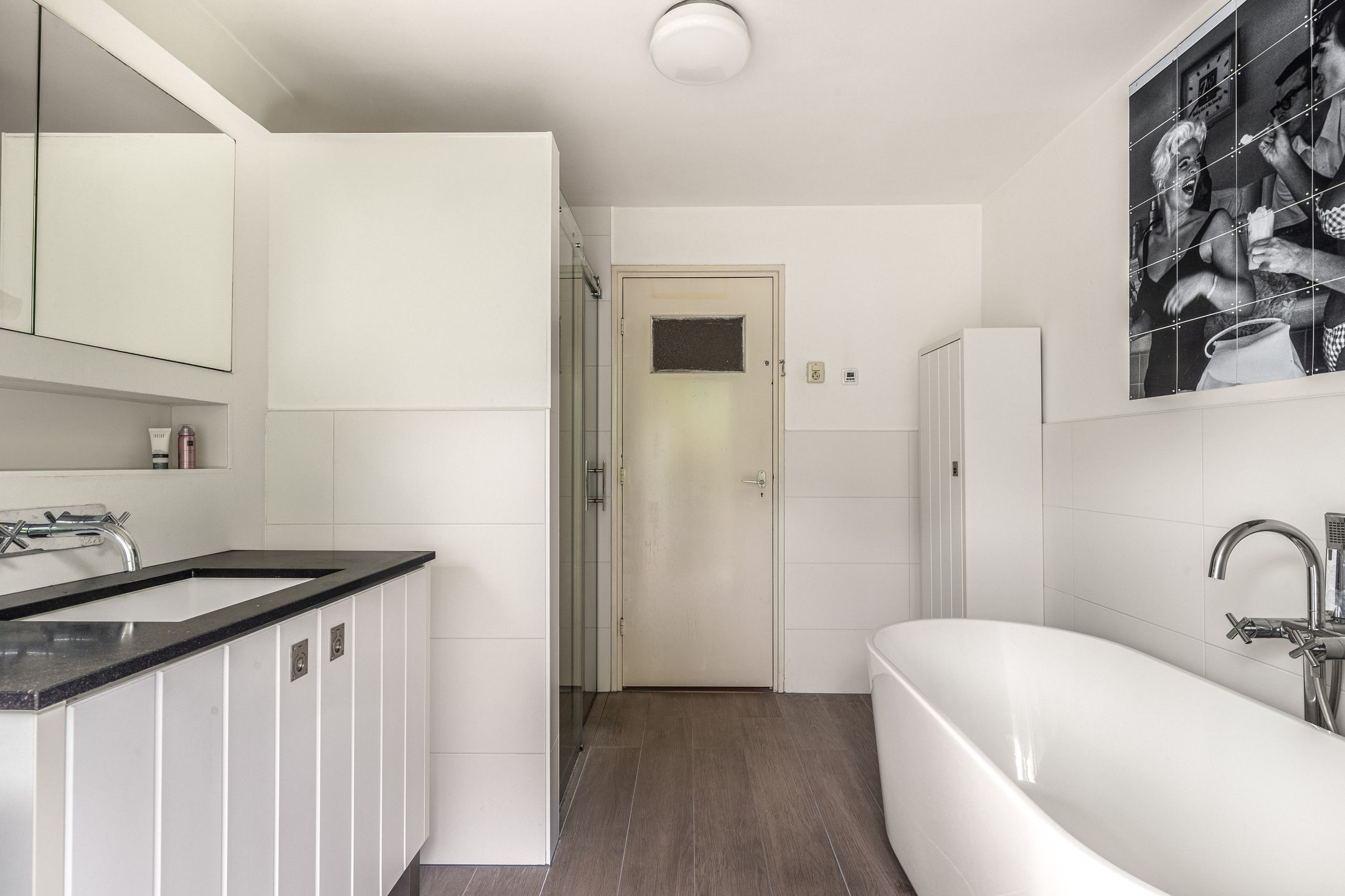 Foto 33 van Van den Berghlaan 407