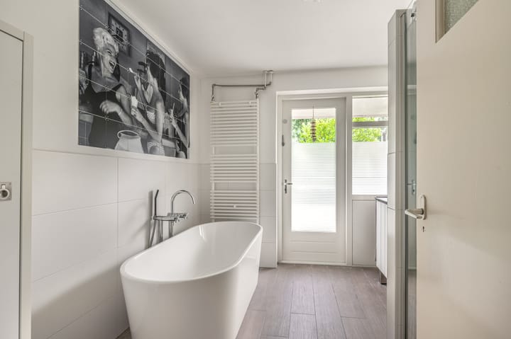 Foto 34 van Van den Berghlaan 407