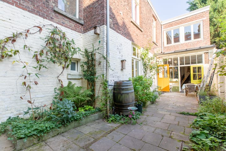 Photo 19 of Tongerseweg 56-A