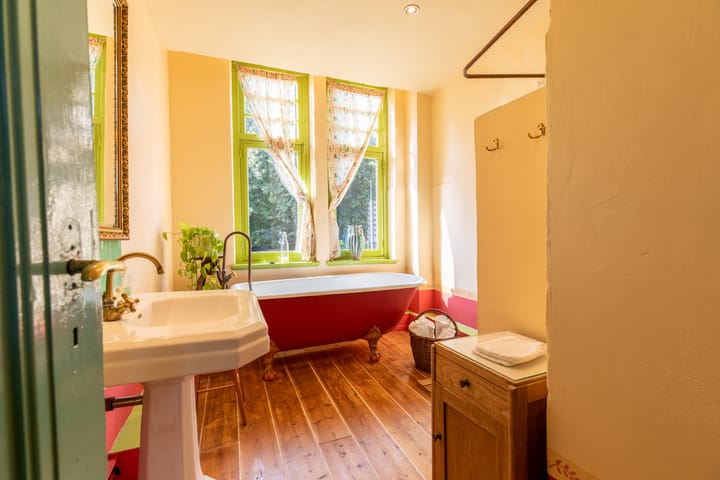 Photo 40 of Tongerseweg 56-A