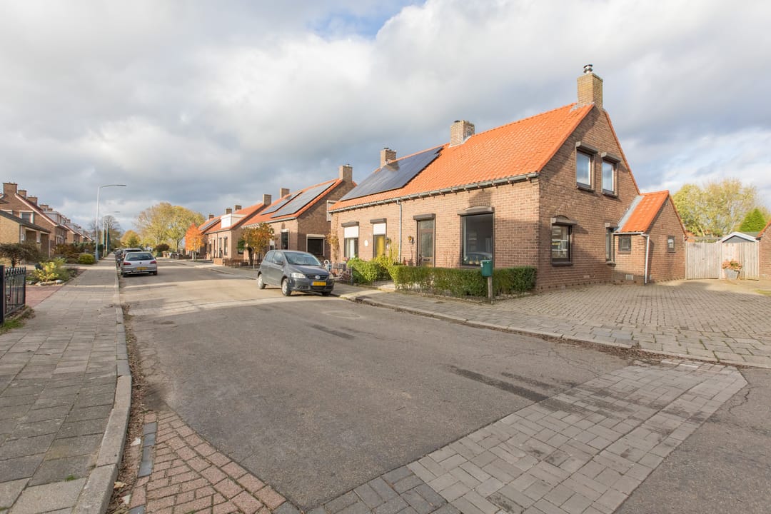 Foto 37 van Dijkhoevestraat 15