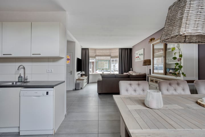 Foto 7 van Veeringstraat 11